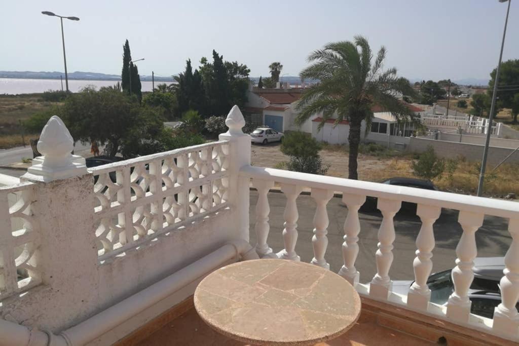 Bungalov U Ruzove Laguny Torrevieja Exterior foto